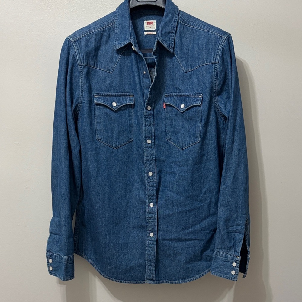 Levi's Men's Dark Blue Denim Western Button-Down Shirt